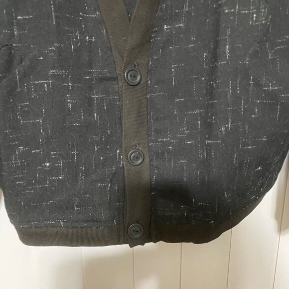 Flashback black vest with white specks, 2 front pockets - Picture 3 of 5